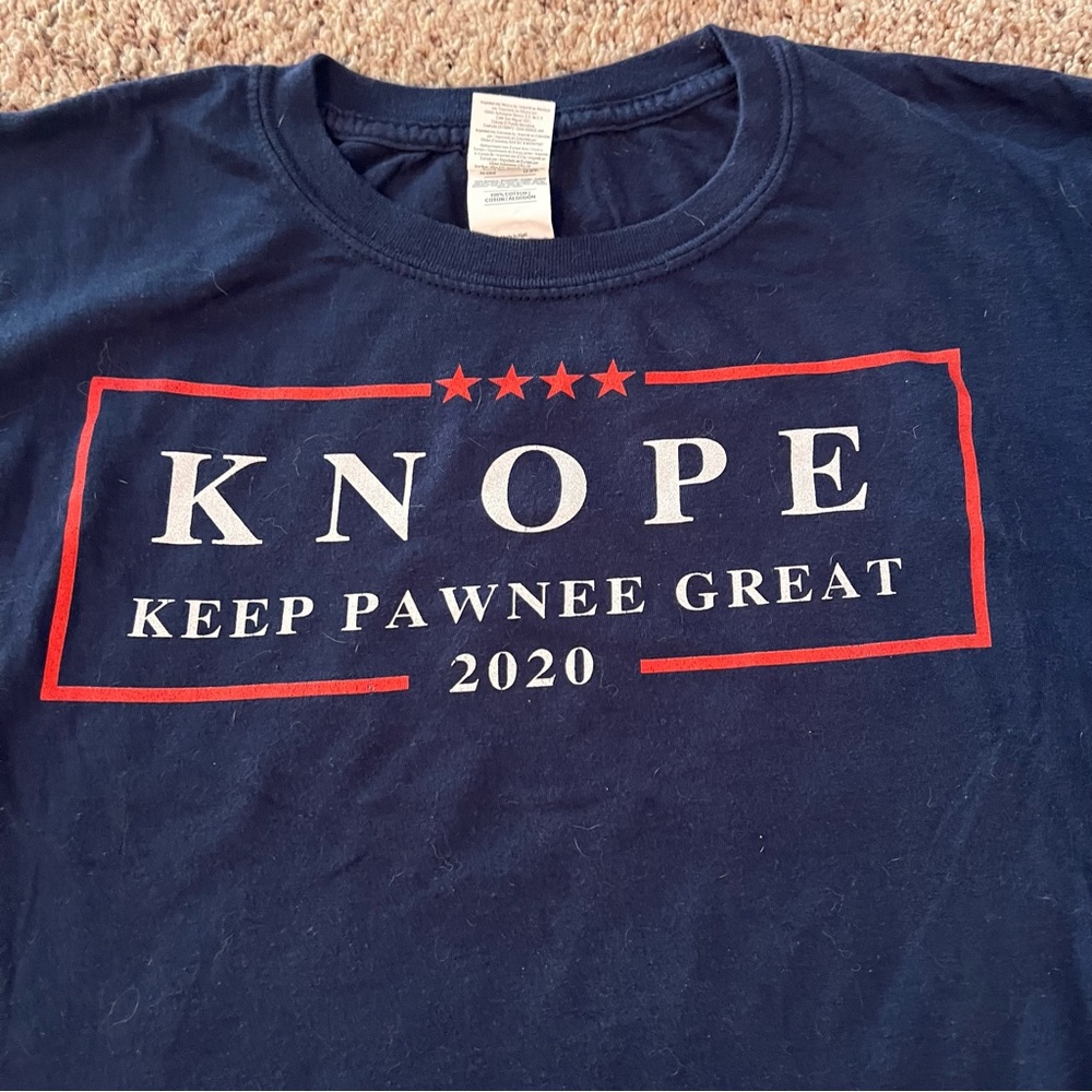 Leslie Knope election shirt